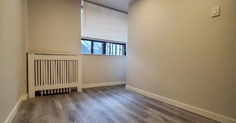 1C-575 Pape Avenue, Toronto, ON, M4K 3R5 - 3