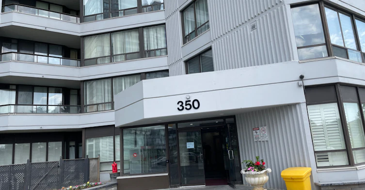 1507-350 Alton Towers Circle, Toronto, ON, M1V 5E3 - 2
