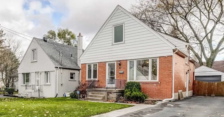 Lower-20 Twin Pauls Crescent, Toronto, ON, M1R 3Z5