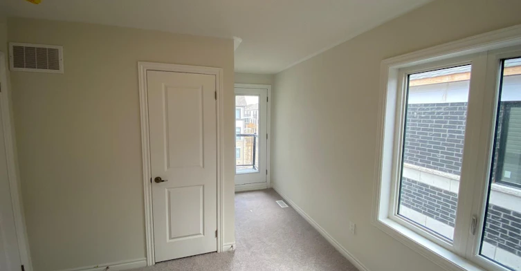 426 Okanagan Path, Oshawa, ON, L1H 1C7 - 12