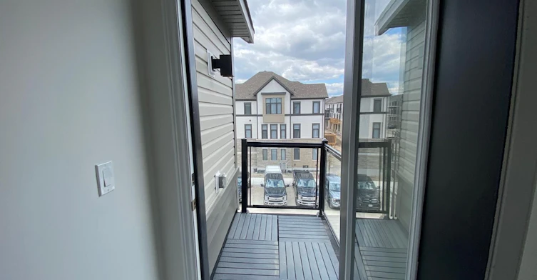 426 Okanagan Path, Oshawa, ON, L1H 1C7 - 6
