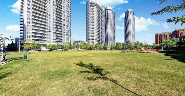 507-255 Village Green Square, Toronto, ON, M1S 0L7 - 13