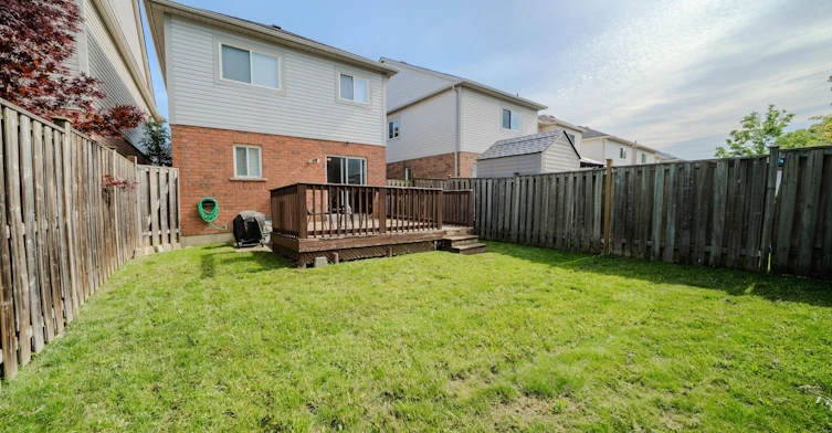 Upper-28 Samandria Avenue, Whitby, ON, L1R 2Z7 - 45