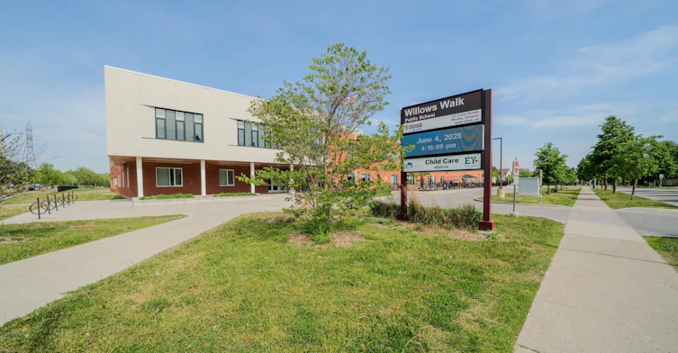Upper-28 Samandria Avenue, Whitby, ON, L1R 2Z7 - 48