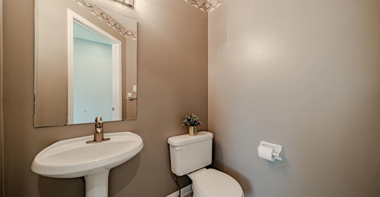 Upper-28 Samandria Avenue, Whitby, ON, L1R 2Z7 - 20