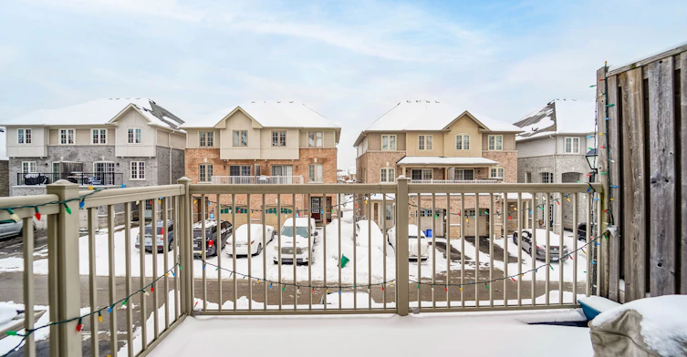 401 Rossland Road E, Ajax, ON, L1Z 0M7 - 25