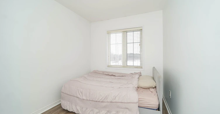 401 Rossland Road E, Ajax, ON, L1Z 0M7 - 19
