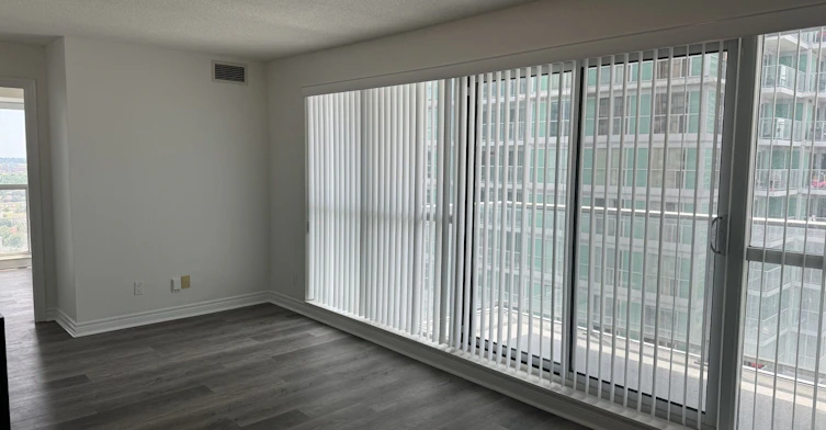 2107-70 Town Centre Circuit, Toronto, ON, M1P 0B2 - 7