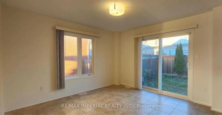 1423 Rennie Street, Oshawa, ON, L1K 0N8 - 5