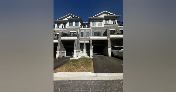 MAIN-26 Gerry Henry Lane, Clarington, ON, L1E 0L8 - 2