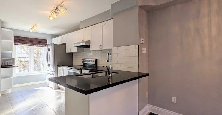 1173 Craven Road, Toronto, ON, M4J 4V7 - 3
