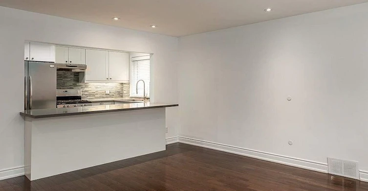 25 Love Crescent, Toronto, ON, M4E 1V6 - 6