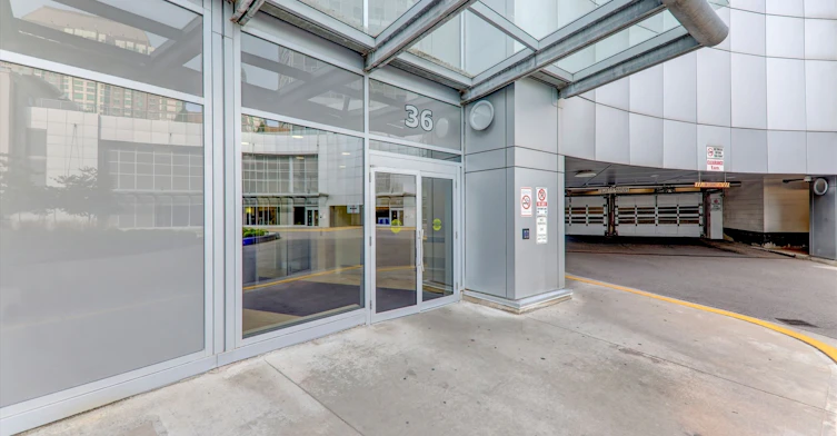 Th307-36 Lee Centre Drive, Toronto, ON, M1H 3J1 - 5