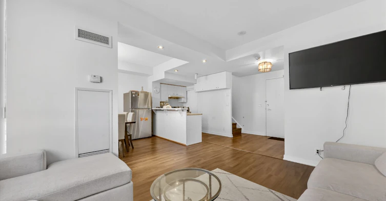 Th307-36 Lee Centre Drive, Toronto, ON, M1H 3J1 - 15