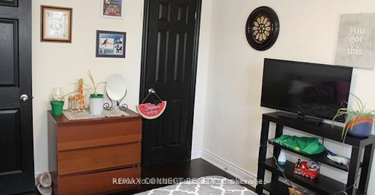 376 Dwight Avenue, Oshawa, ON, L1J 1K9 - 18