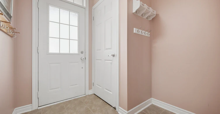 MAIN & 2ND-45 Horton Street, Ajax, ON, L1Z 1E3 - 6