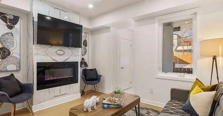 386 Coxwell Avenue, Toronto, ON, M4L 3B7 - 37