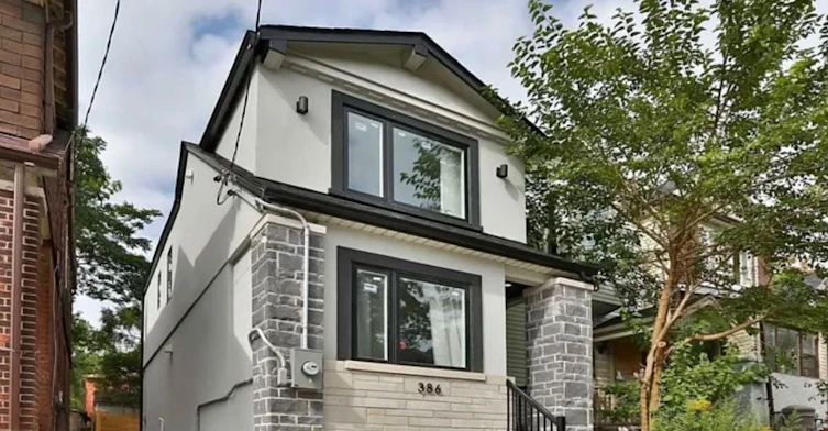 386 Coxwell Avenue, Toronto, ON, M4L 3B7 - 22