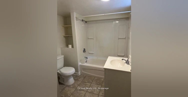 Main-38 Kawartha Avenue, Oshawa, ON, L1H 3Y8 - 15