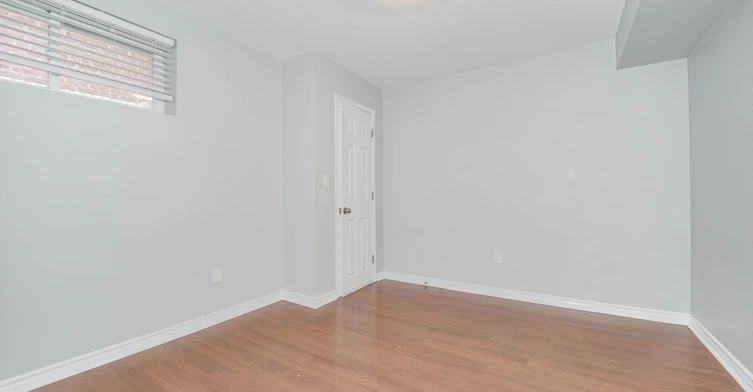 2 Iangrove Terrace, Toronto, ON, M1W 2H2 - 4