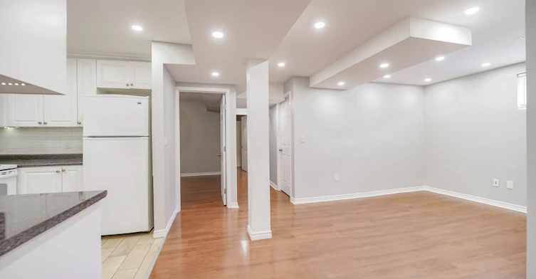 2 Iangrove Terrace, Toronto, ON, M1W 2H2 - 11
