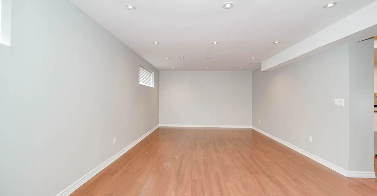 2 Iangrove Terrace, Toronto, ON, M1W 2H2 - 18