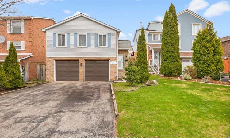 21 Wright Crescent