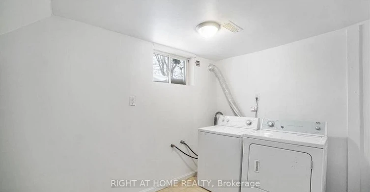 Lower-484 Phillip Murray Avenue, Oshawa, ON, L1J 1H5 - 13