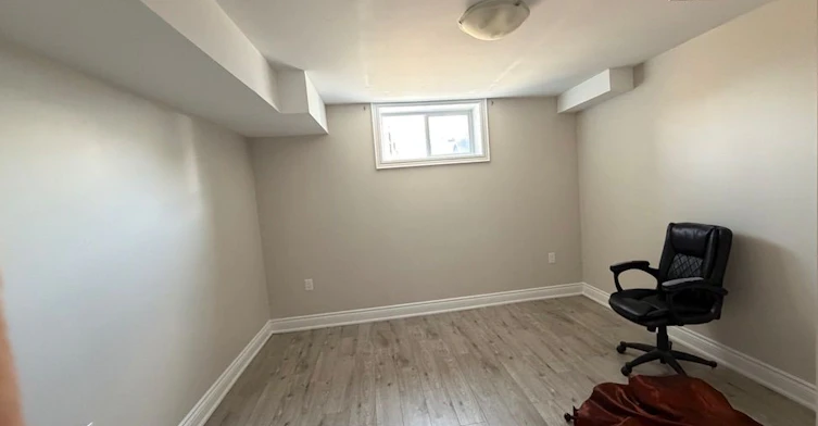 Bsmt-2 Lewiston Road, Toronto, ON, M1P 1X7 - 27