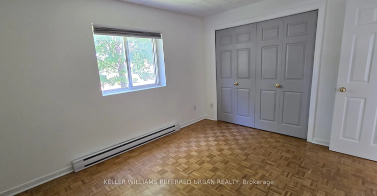 4-303 Frontenac Avenue, Oshawa, ON, L1J 2A7 - 2