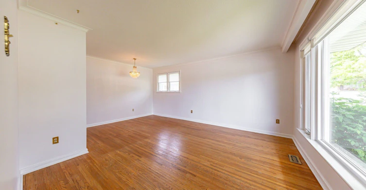 Main-6 Paloma Place, Toronto, ON, M1J 1P7 - 4