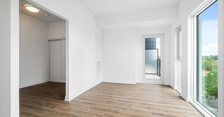 413-4569 Kingston Road, Toronto, ON, M1E 2P2 - 2