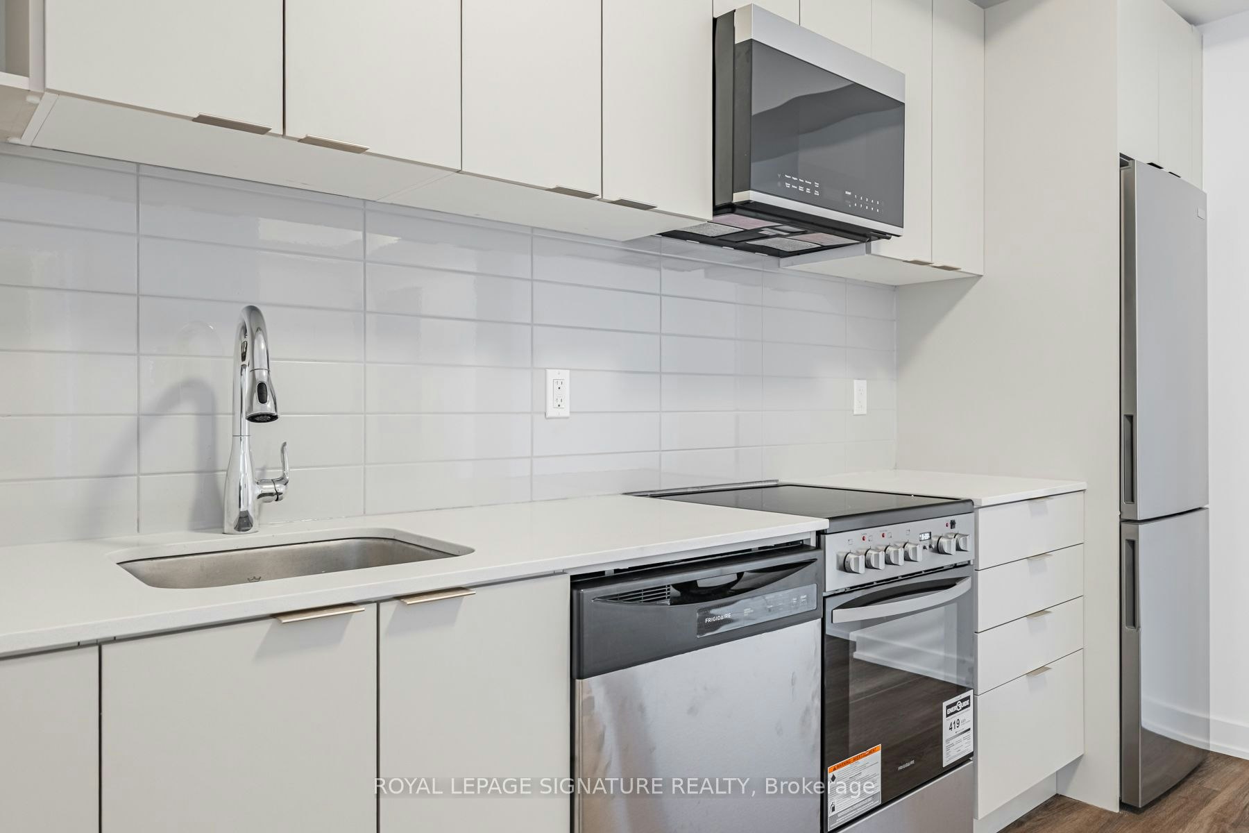 413-4569 Kingston Road, Toronto, ON, M1E 2P2 - 8
