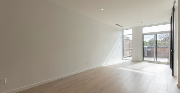 206-778 Queen Street E, Toronto, ON, M4M 1H4 - 14