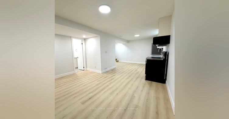 Lower-293 Glebemount Avenue, Toronto, ON, M4C 3V4 - 7