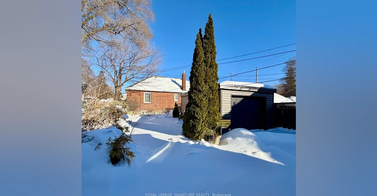 Lower-293 Glebemount Avenue, Toronto, ON, M4C 3V4 - 15