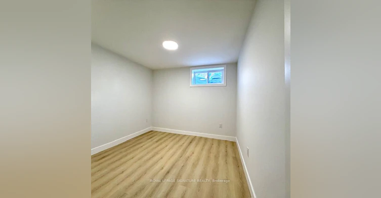Lower-293 Glebemount Avenue, Toronto, ON, M4C 3V4 - 8