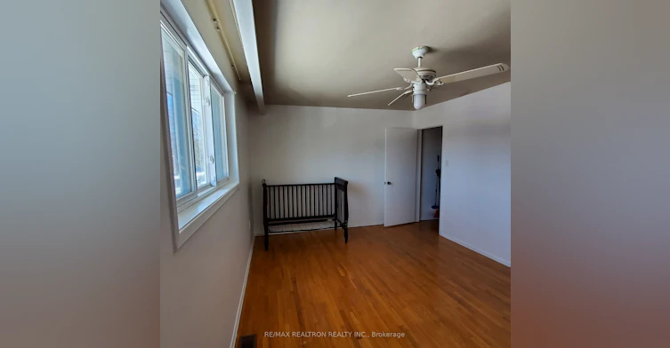 45 Sandown Avenue, Toronto, ON, M1N 3W1 - 21