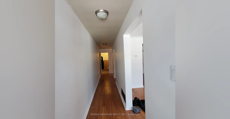 45 Sandown Avenue, Toronto, ON, M1N 3W1 - 12
