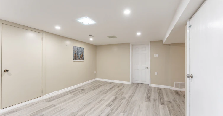 Lower-14 Lawndale Road, Toronto, ON, M1M 3R6 - 22