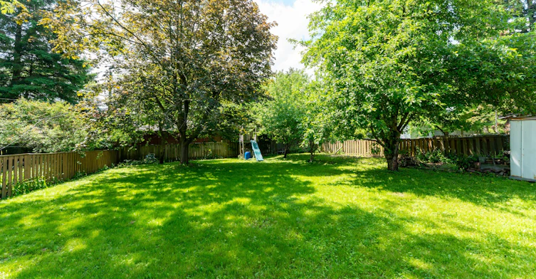 Lower-14 Lawndale Road, Toronto, ON, M1M 3R6 - 25