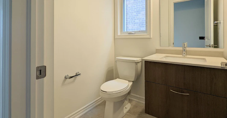 67 Laing Drive, Whitby, ON, L1P 0N6 - 4