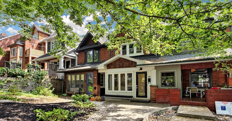 57 Spruce Hill Road, Toronto, ON, M4E 3G2 - 3