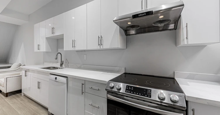 Lower-146 Pitt Avenue, Toronto, ON, M1L 2R9 - 9