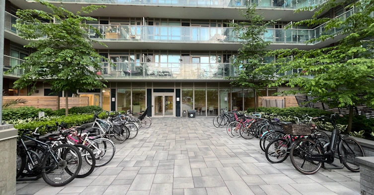 437-150 Logan Avenue, Toronto, ON, M4M 0E4 - 15