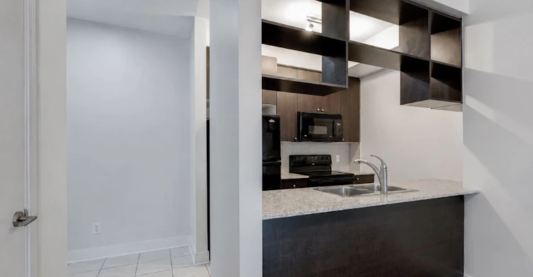 41-330 Village Green Square, Toronto, ON, M1S 0L1 - 6