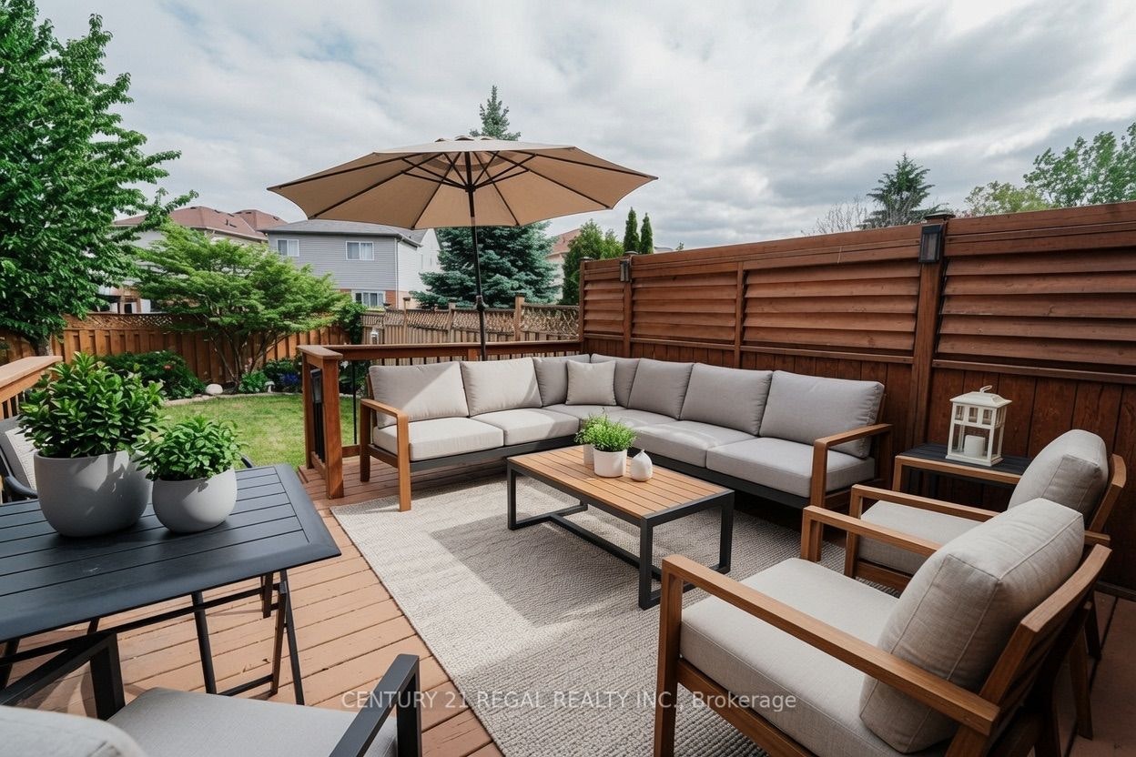 46 Blacksmith Lane, Whitby, ON, L1P 1N1