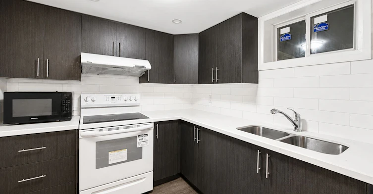 Bsmt-81 Farmbrook Road, Toronto, ON, M1J 2S6 - 3