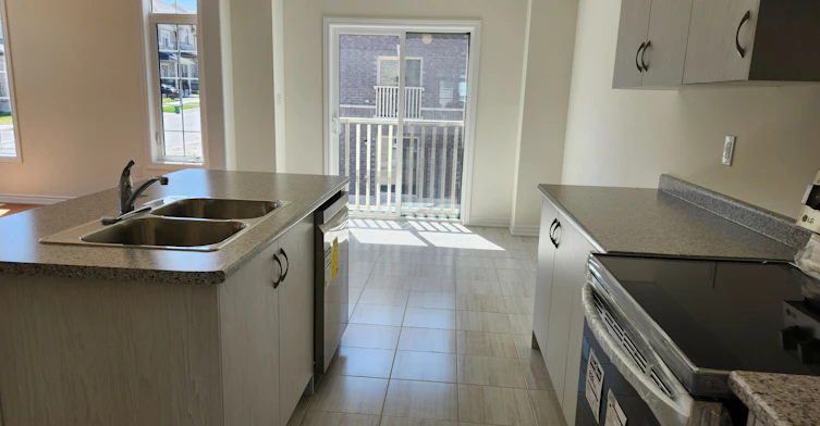 2602 Apricot Lane, Pickering, ON, L1X 0M5 - 15