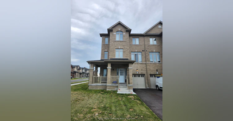 2602 Apricot Lane, Pickering, ON, L1X 0M5 - 2
